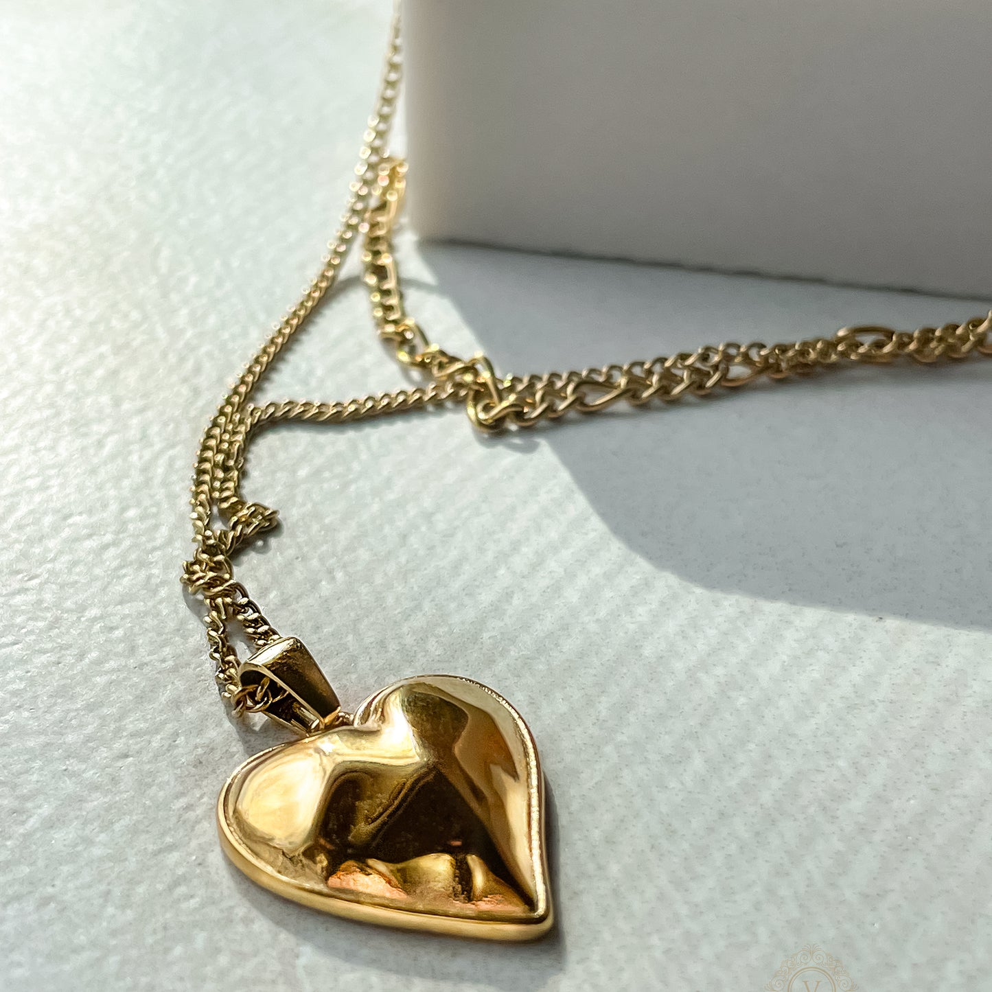 18K Gold Plated Stainless Steal Vintage Heart Necklace, Heart with Double Chain.