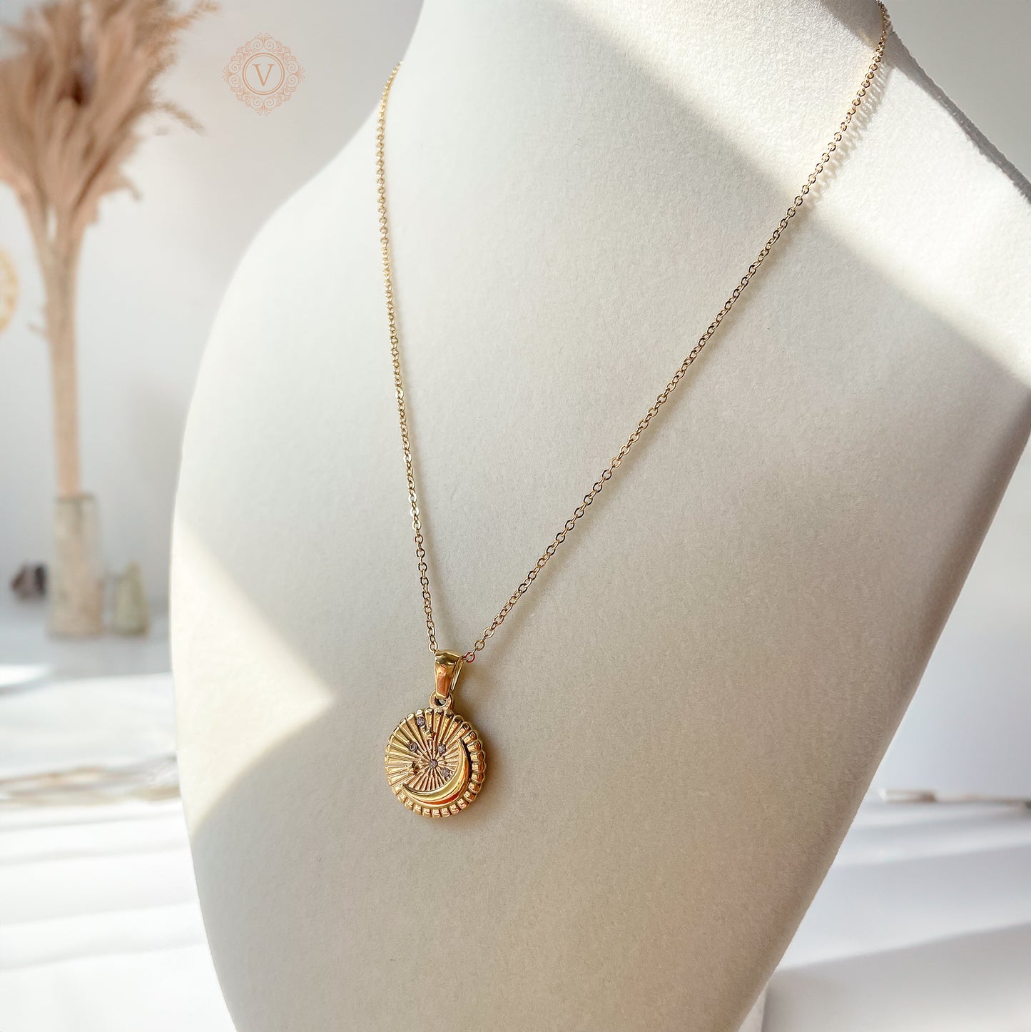 18K Gold Plated Dainty Moon Waterproof Necklace.